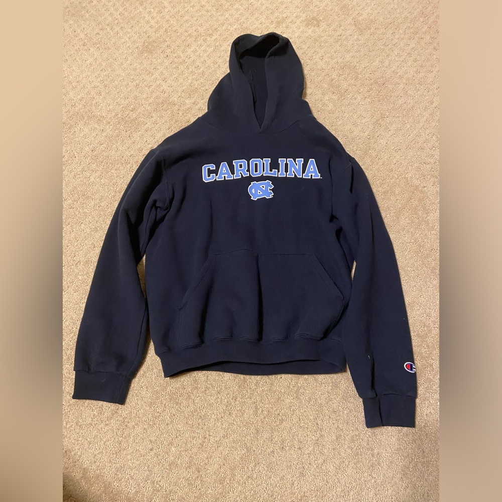 UNIVERSITY OF NORTH CAROLINA (UNC) NAVY BLUE HOODIE